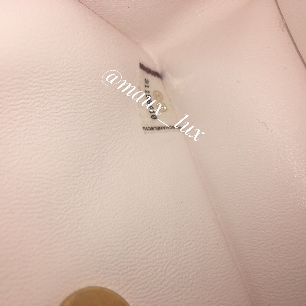 Chanel Caviar Classic Flap - Picture 11 of 17